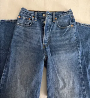 Levi’s Jeans thumbnail 1