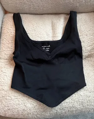 Urban Outfitters Top thumbnail 1