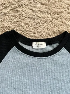 Yesstyle Raglan Short-Sleeve Shirt thumbnail 3