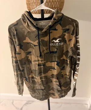 Hollister Men's Camo Pullover Hoodie in Green/Brown/Black thumbnail 1
