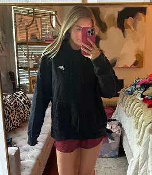 Men's Nike black hoodie thumbnail 2