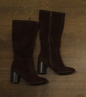Style & Co. Brysonn Round Toe Boots Block Heel Faux Suede Dark Roast Brown 7.5M thumbnail 1