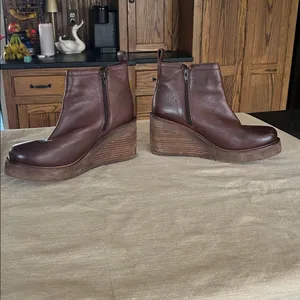 DIBA TRUE women's‎ comet ride boot brown Leather Chunky Platform Wedge thumbnail 4