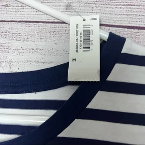 Old Navy Women's Short Sleeve Striped Graphic Tee Sz M thumbnail 3