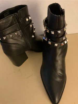 Steve Madden women black leather stud biker.Cala biker heel boots US 8.5 thumbnail 9