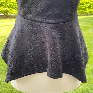 Monteau Black Peplum Textured Sleeveless Top thumbnail 5