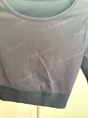 Lululemon Crop Top thumbnail 2