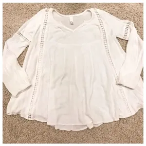 ✨ Women's Natural Sheer Long Sleeve Peasant Top✨ thumbnail 4