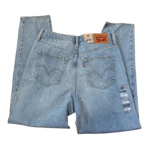 NWT Levi's High Waisted Mom Jeans Distressed Light Wash W29 L29 Grunge Y2K thumbnail 2