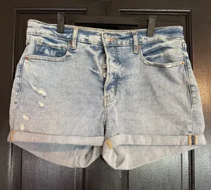 Old Navy High-Rise Shorts thumbnail 1
