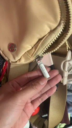 Lululemon Belt Bag thumbnail 4
