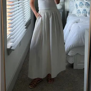 Zara Black Maxi Skirt with Elastic Waist thumbnail 2