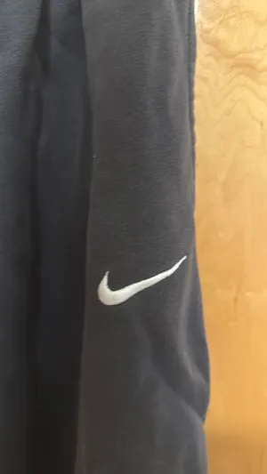 Nike SHA sweatpants cuffed  thumbnail 6