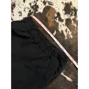 Vuori Miles Ankle Pant In Black Size XS thumbnail 6