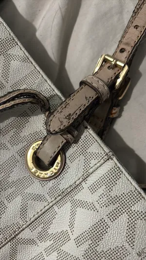 Michael Kors Tote Purse thumbnail 9