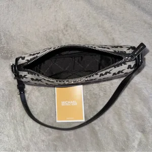 Michael Kors y2k nylon leather strap shoulder bag in black monogram jet set thumbnail 10