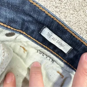 Abercrombie & Fitch The A&F Skinny Jeans Mid-Rise Distressed Raw Hem Size 28x35 thumbnail 10