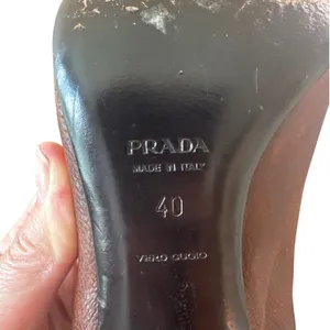 Prada Vintage Brown Leather Studded Grommet Bow Pumps Pointed Toe IT40 9.5 thumbnail 9