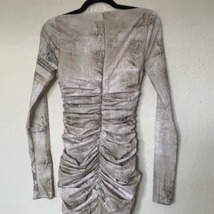 HOUSE‎ OF CB 'Lanetta' Pale Sage Print Maxi Dress NWOT size XS thumbnail 11