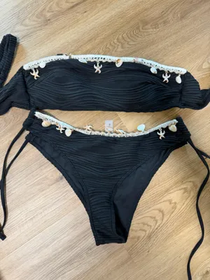 Black Bikini with Shell Trim Size M thumbnail 1