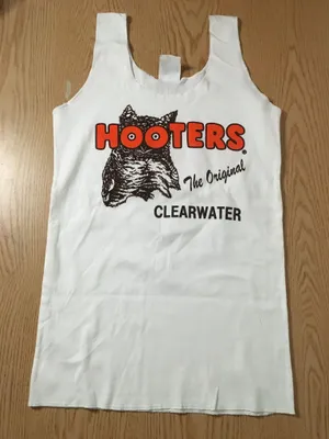 New Women’s Hooters Tank and Shorts Outfit from Clearwater Florida Size Medium thumbnail 5