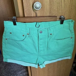 Levis Lime Green Rolled Denim Shorts Size 30 thumbnail 1
