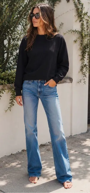 SKIMS Black Crew Sweatshirt thumbnail 1