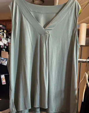 CLEARANCE🏷️ Chic‎ Sleeveless Top in Sage Green thumbnail 1