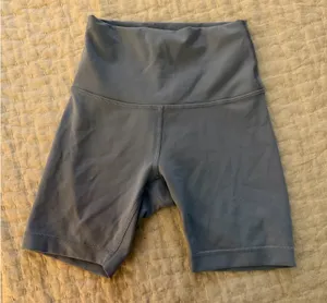 Align Biker Shorts Lululemon 6" thumbnail 1