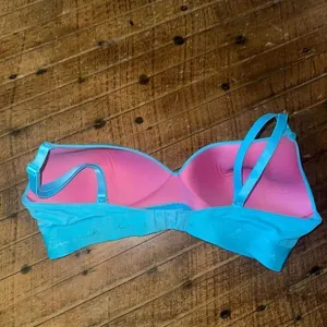Victoria’s Secret Sport padded wireless blue yoga/sports bra thumbnail 2