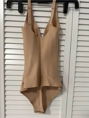 SKIMS Body Unlined Plunge Thong Bodysuit sienna NWT - XS (B13) thumbnail 2
