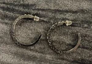 Black Hoop Earrings with Textured Detail thumbnail 1