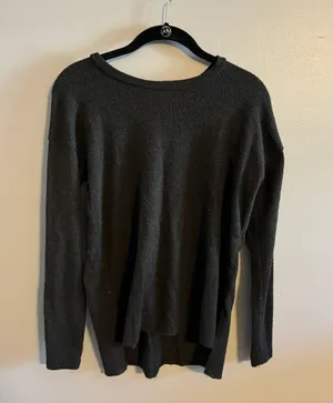 Outfitters Long Sleeve thumbnail 1