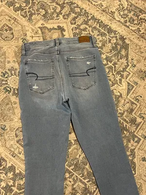 American Eagle Outfitters Skinny Jeans in Light Wash Blue thumbnail 4