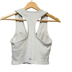 Alo Yoga White Ribbed Wellness Bra V-Neck Racerback Crop Tank Small RN87370 thumbnail 2