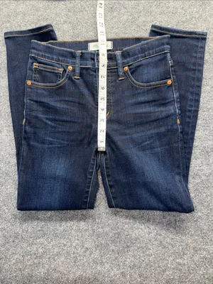 Madewell 9” High-Rise Skinny Jeans in Dark Indigo Wash thumbnail 8