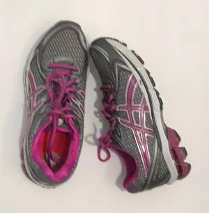 Aasics Gel Sneakers thumbnail 1