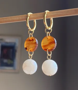 Handmade German acrylic beads & tortoiseshell hoop 2WAY dangle earrings🤎 thumbnail 1