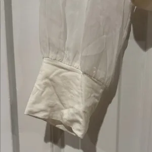 Bebe Elegant Cream‎ Wrap Blouse chiffon sleeves medium thumbnail 2