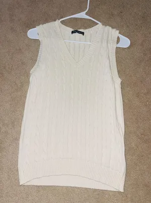 Brandy Melville Sweater Vest thumbnail 1