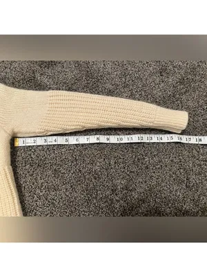 Banana Republic Cream Italian Yarn Knit Sweater XS thumbnail 6