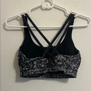 Lululemon Black & White Sports Bra thumbnail 2