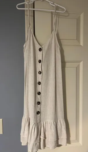 NWT Francesca’s Dress  thumbnail 1