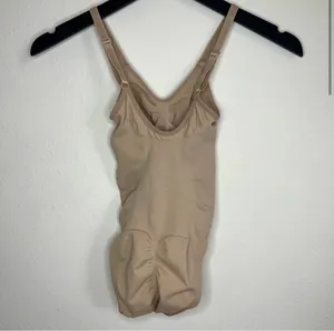 SKIMS Sculpting Brief Bodysuit thumbnail 3