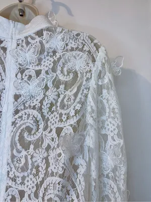 INA White Lace High Neck Blouse 3D Butterflies Size L Back Zipper thumbnail 11