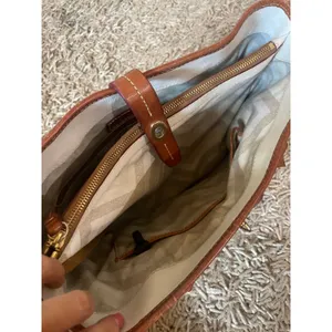 DOONEY & BOURKE Shelby Shopper Tote Bag Purse Leather Big TRAVEL OFFICE LARGE thumbnail 8