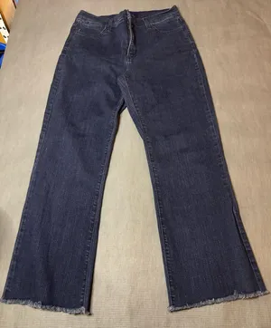 NYDJ Not Your Daughter's Jeans Dark Wash Raw Fray Hem Flare Jeans petite Sz 10P thumbnail 1