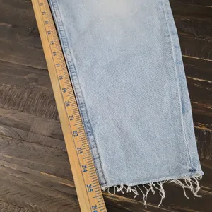 Old Navy High-Rise Slouchy Taper Jeans Light Wash Denim Women’s Size 4 thumbnail 7