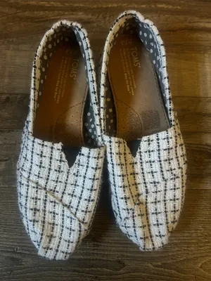 TOMS Women's Classic Alpargata slip-on shoes Sz W7.5 thumbnail 1