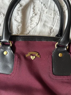 Victoria's Secret Burgundy Satchel with Black Handles thumbnail 2